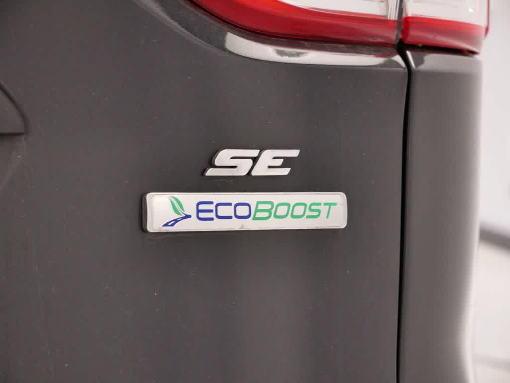 used 2015 Ford Escape car, priced at $10,377