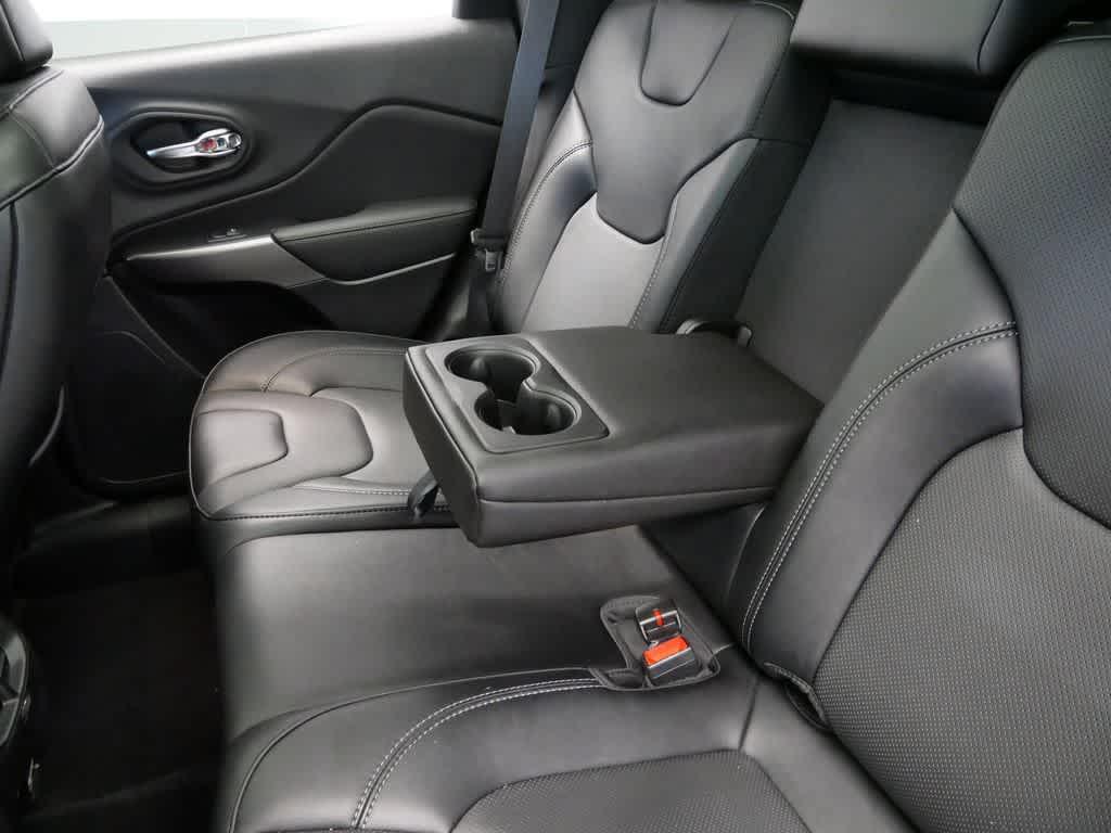 used 2022 Jeep Cherokee car, priced at $25,991