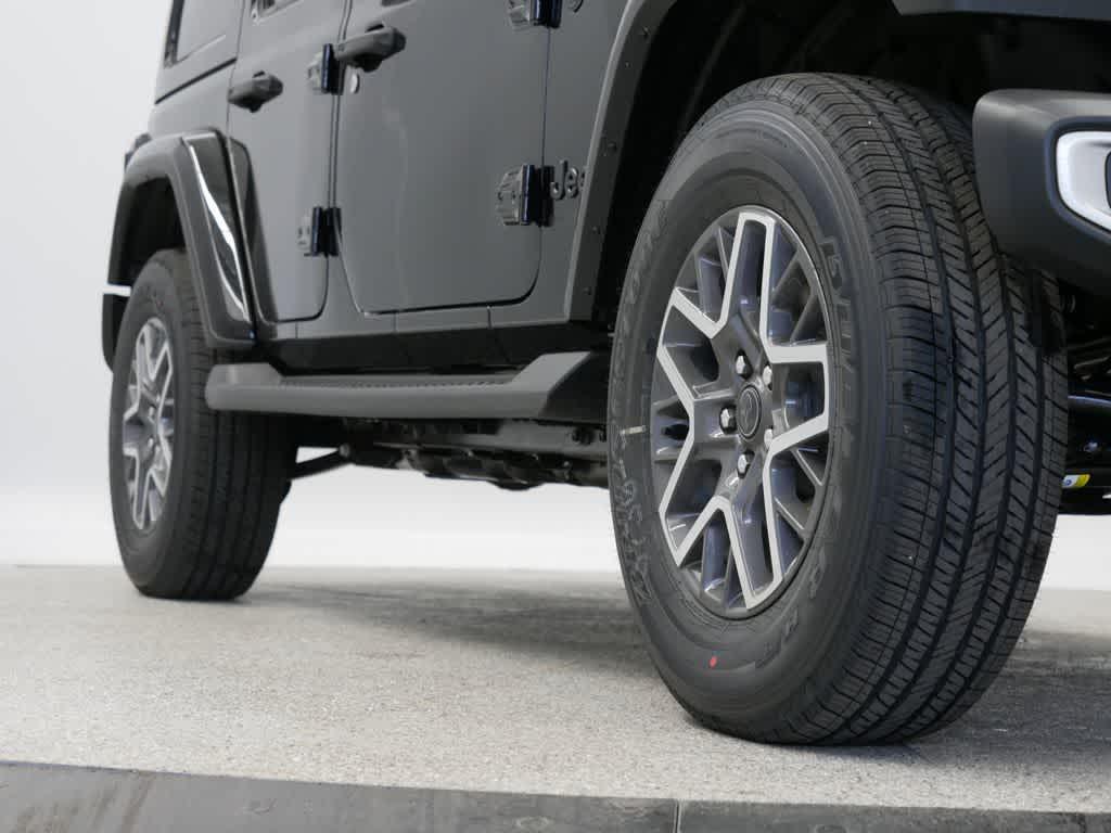 new 2025 Jeep Wrangler car, priced at $55,316