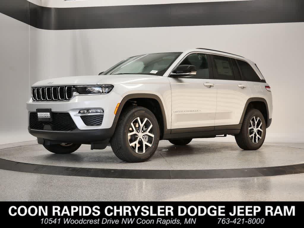 new 2025 Jeep Grand Cherokee car, priced at $44,208
