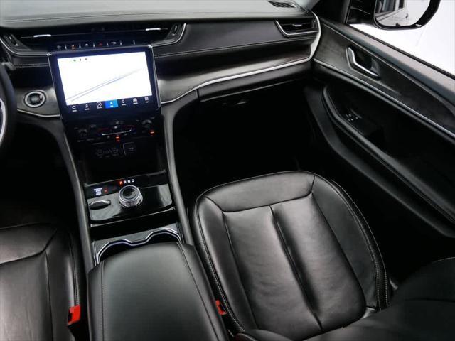 used 2023 Jeep Grand Cherokee car, priced at $34,002