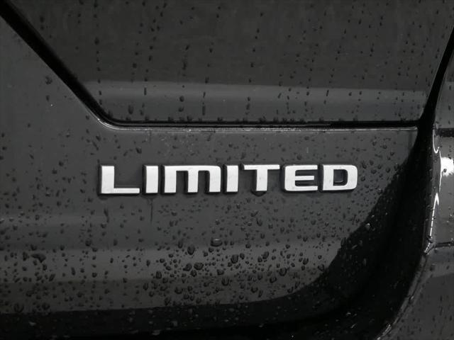 used 2023 Jeep Grand Cherokee car, priced at $34,464