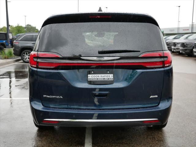 new 2025 Chrysler Pacifica car, priced at $45,561