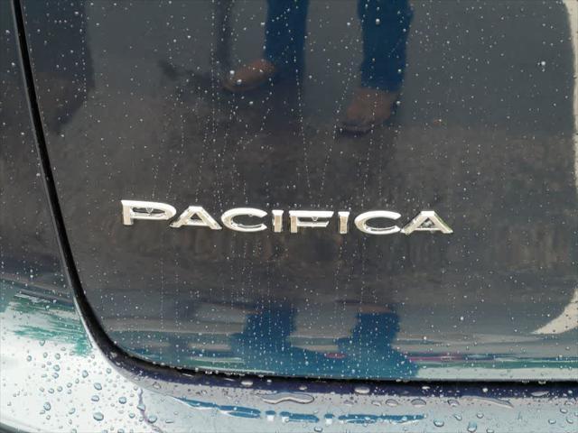new 2025 Chrysler Pacifica car, priced at $45,561
