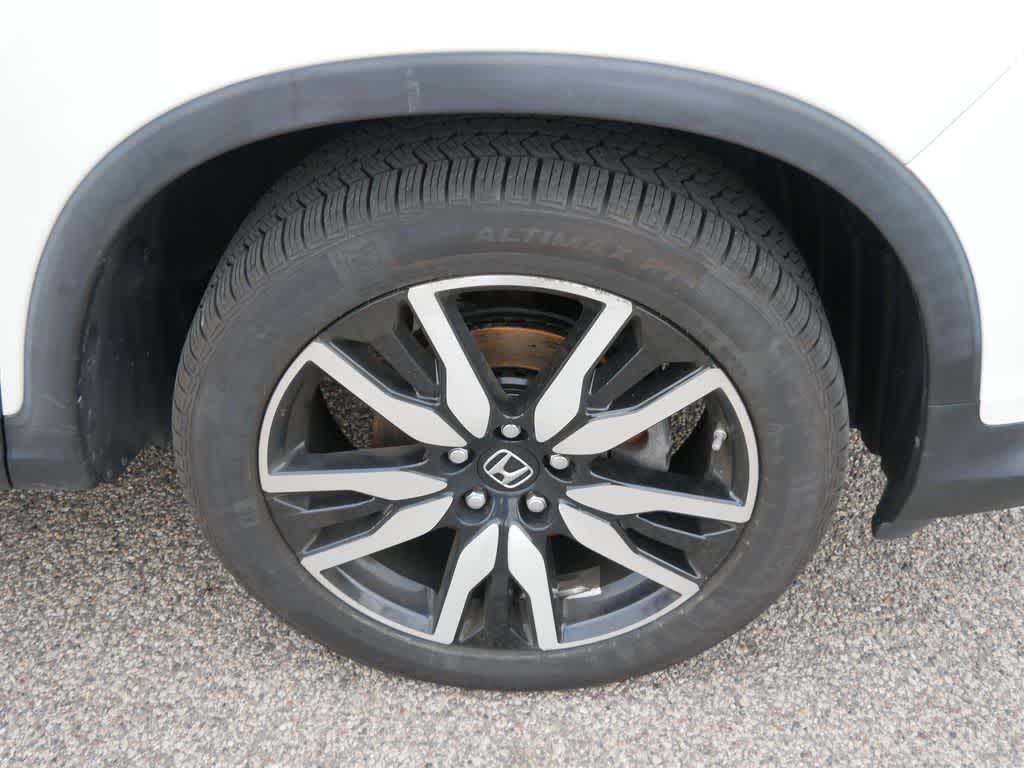 used 2019 Honda Pilot car, priced at $25,000