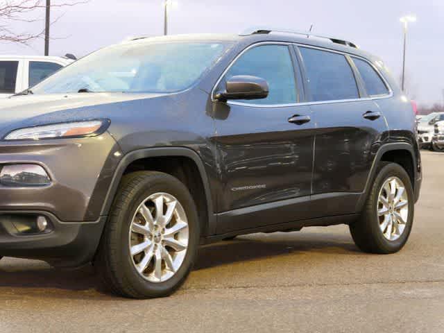 used 2014 Jeep Cherokee car, priced at $10,900