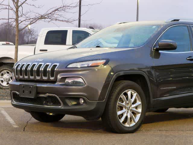 used 2014 Jeep Cherokee car, priced at $10,900