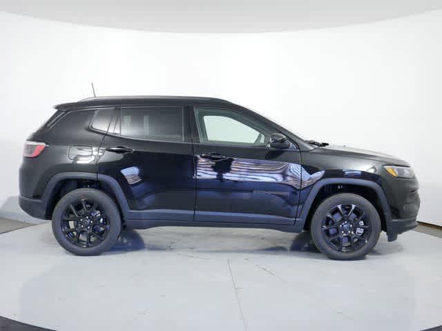 new 2025 Jeep Compass car, priced at $31,650