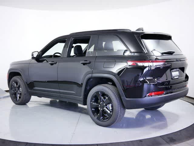 new 2024 Jeep Grand Cherokee car, priced at $46,450