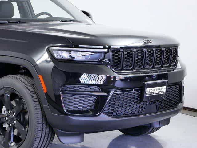 new 2024 Jeep Grand Cherokee car, priced at $46,450