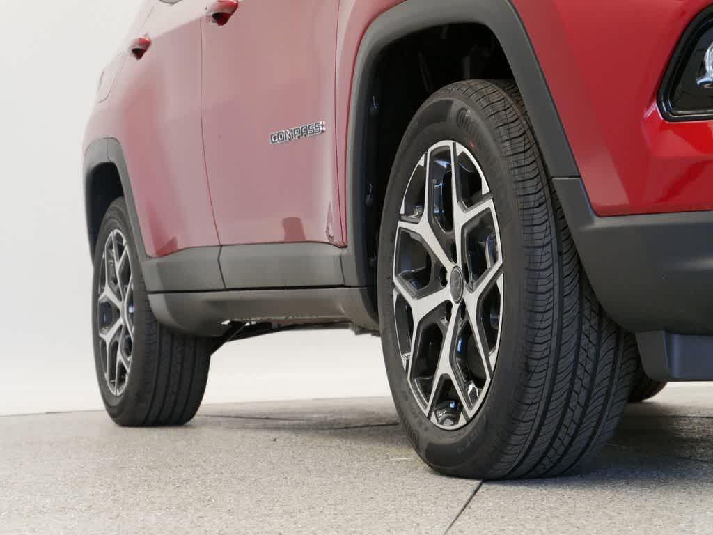 new 2025 Jeep Compass car, priced at $30,998