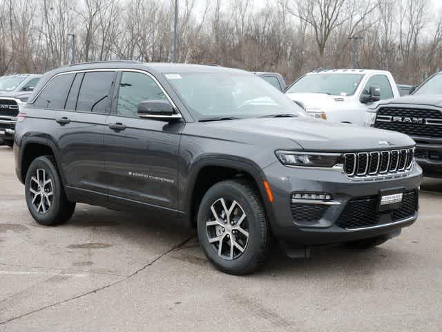 new 2025 Jeep Grand Cherokee car, priced at $45,766