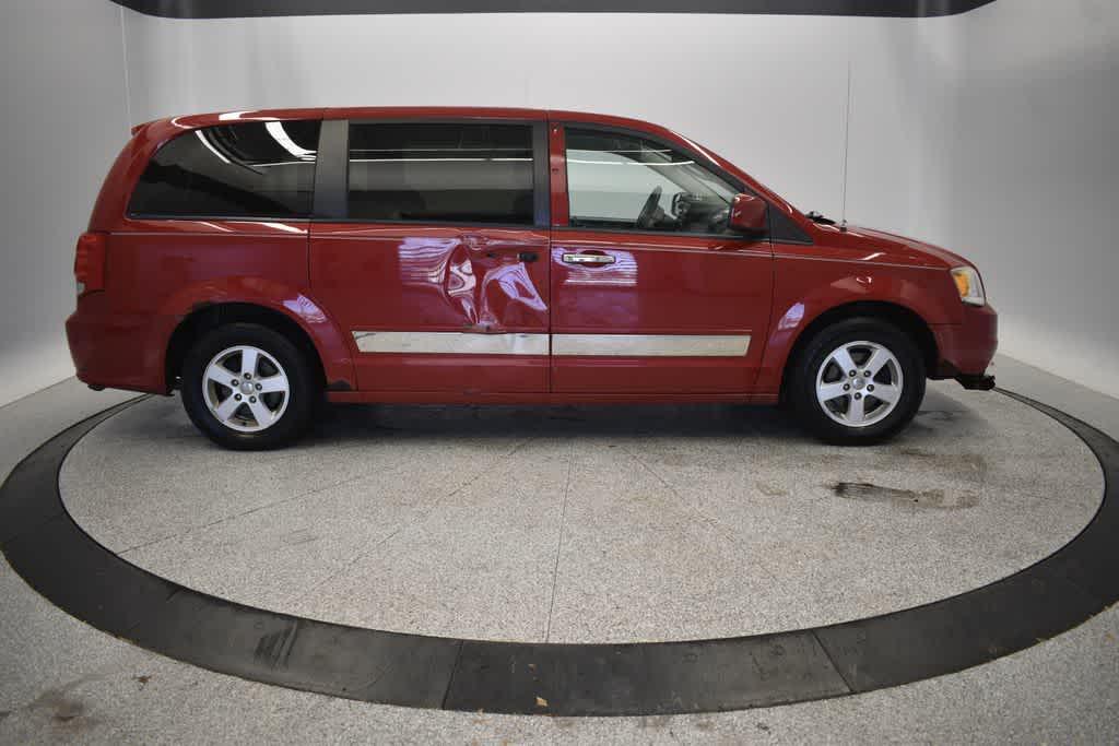 used 2013 Dodge Grand Caravan car, priced at $3,740