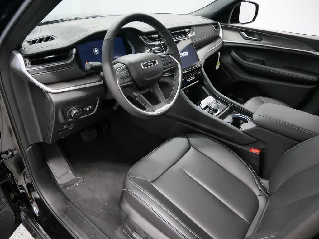new 2025 Jeep Grand Cherokee L car, priced at $51,839