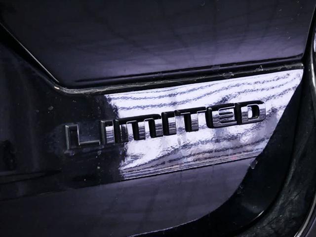 new 2025 Jeep Grand Cherokee car, priced at $51,000