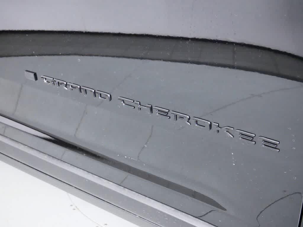new 2025 Jeep Grand Cherokee car, priced at $50,485
