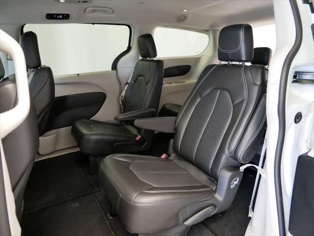 used 2024 Chrysler Pacifica car, priced at $37,796