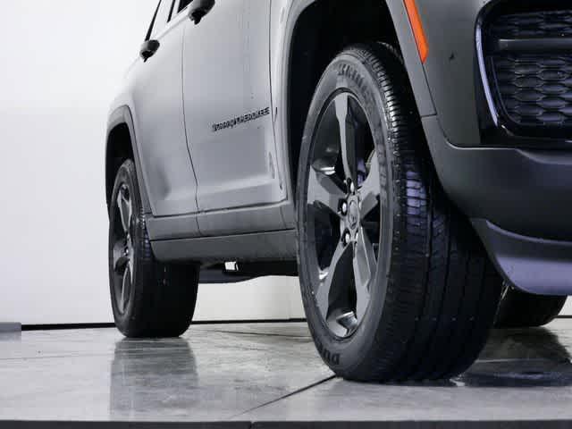 new 2024 Jeep Grand Cherokee car, priced at $47,262