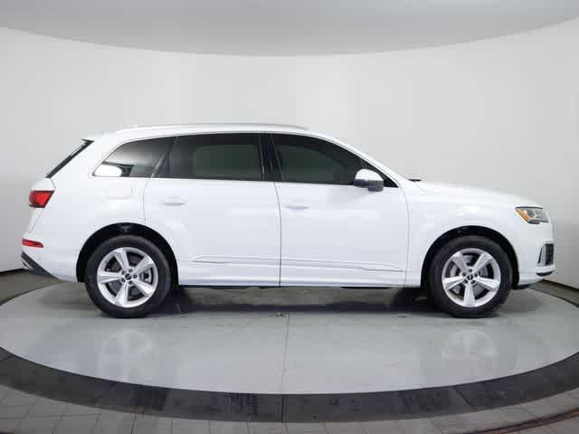 used 2023 Audi Q7 car, priced at $43,900