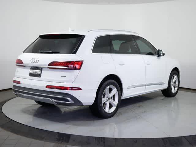 used 2023 Audi Q7 car, priced at $43,900