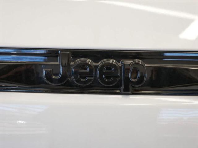 new 2025 Jeep Grand Cherokee car, priced at $44,849