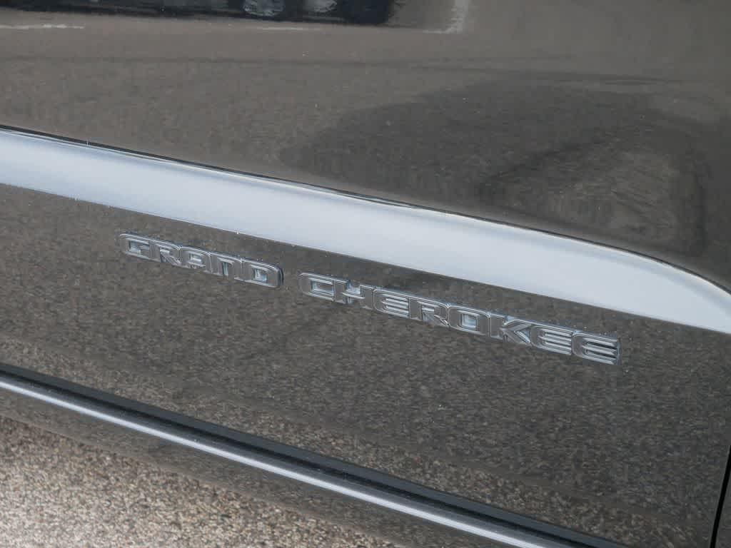 used 2021 Jeep Grand Cherokee car, priced at $27,000