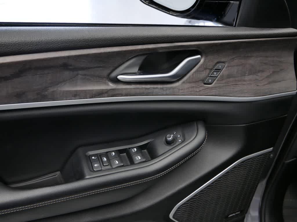 used 2022 Jeep Grand Cherokee L car, priced at $31,930