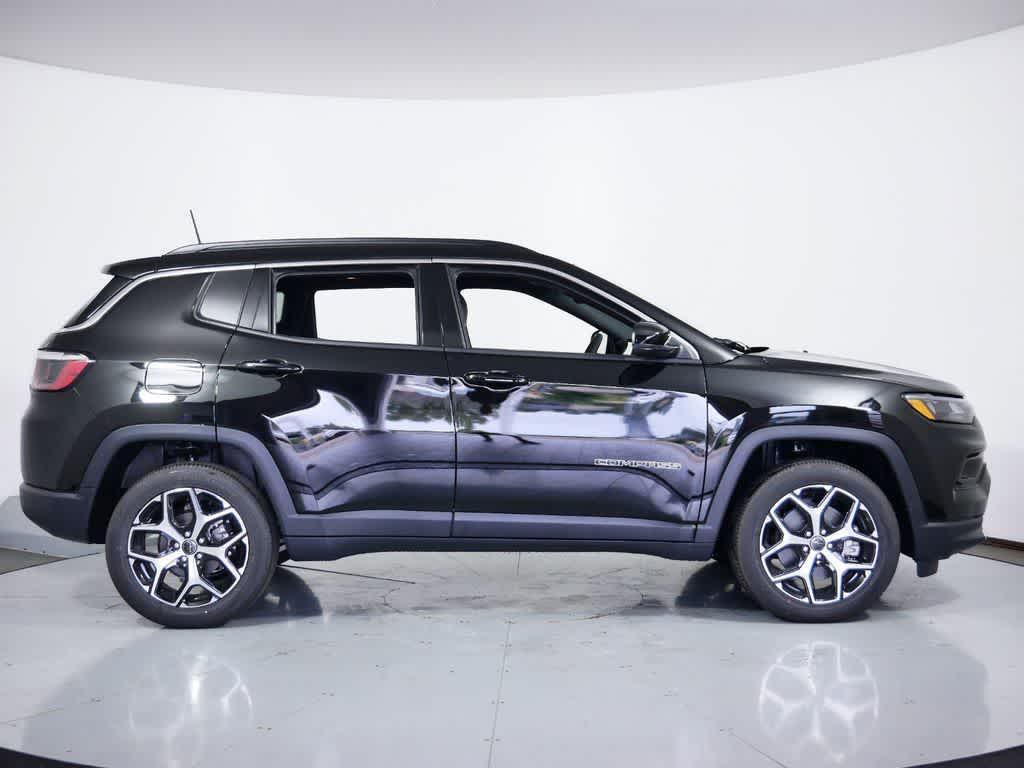 new 2025 Jeep Compass car, priced at $32,498