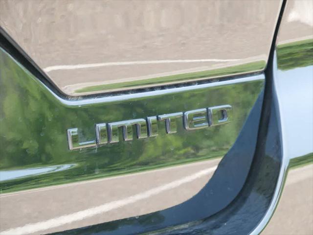 new 2025 Jeep Grand Cherokee car, priced at $52,979