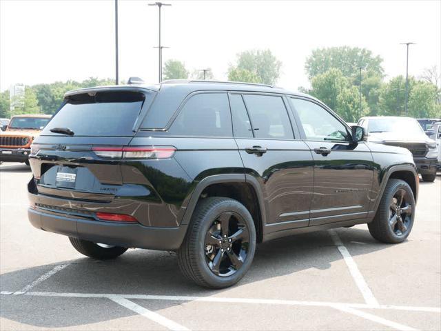 new 2025 Jeep Grand Cherokee car, priced at $52,979