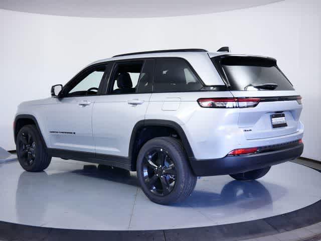 new 2024 Jeep Grand Cherokee car, priced at $47,262