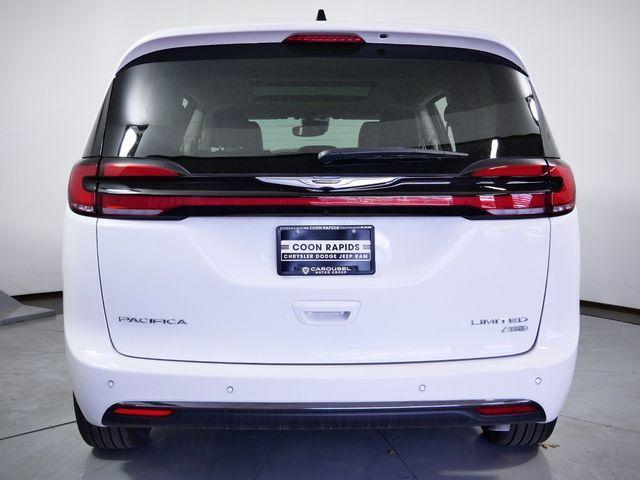 new 2024 Chrysler Pacifica car, priced at $47,345