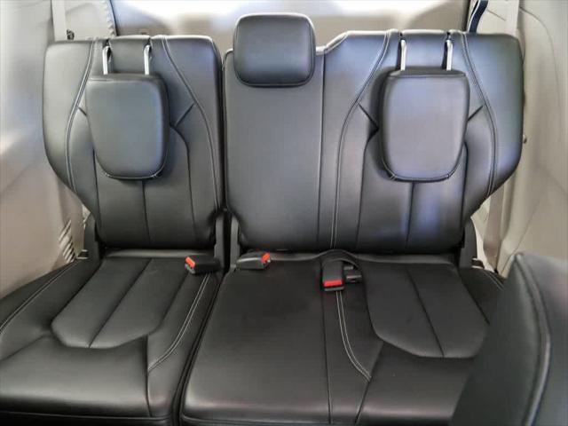 used 2024 Chrysler Pacifica Hybrid car, priced at $31,495
