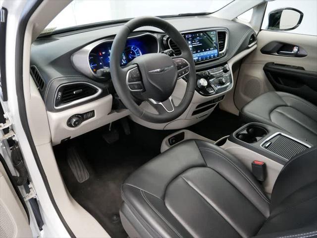 used 2024 Chrysler Pacifica Hybrid car, priced at $31,495