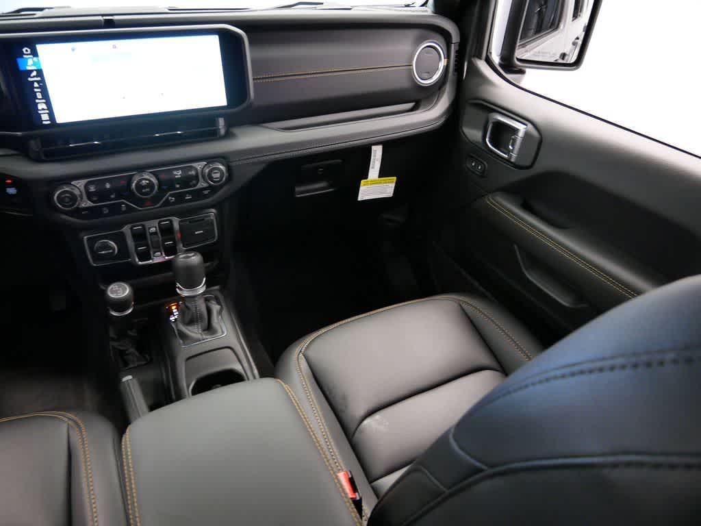 new 2025 Jeep Wrangler car, priced at $51,869