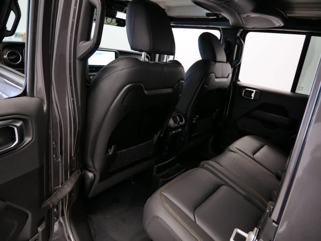 new 2025 Jeep Wrangler car, priced at $51,869