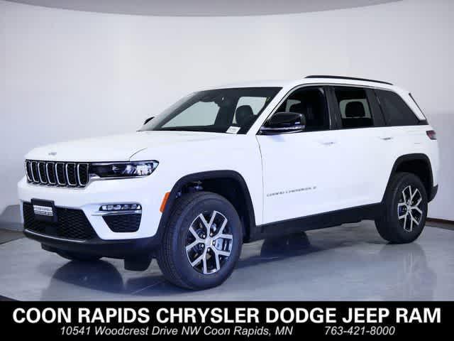 new 2025 Jeep Grand Cherokee car, priced at $44,248