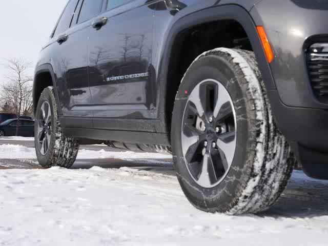 new 2025 Jeep Grand Cherokee 4xe car, priced at $60,037