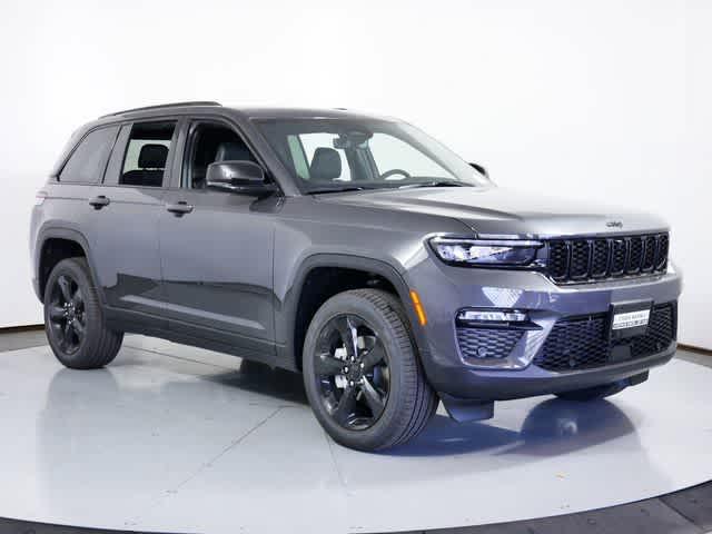 new 2025 Jeep Grand Cherokee car, priced at $52,495