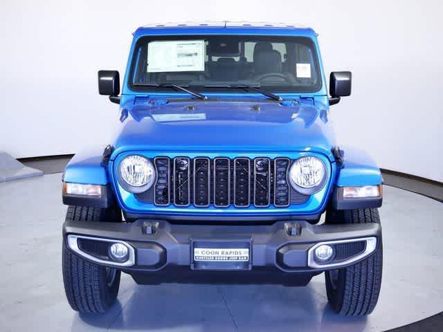 new 2024 Jeep Gladiator car, priced at $52,267