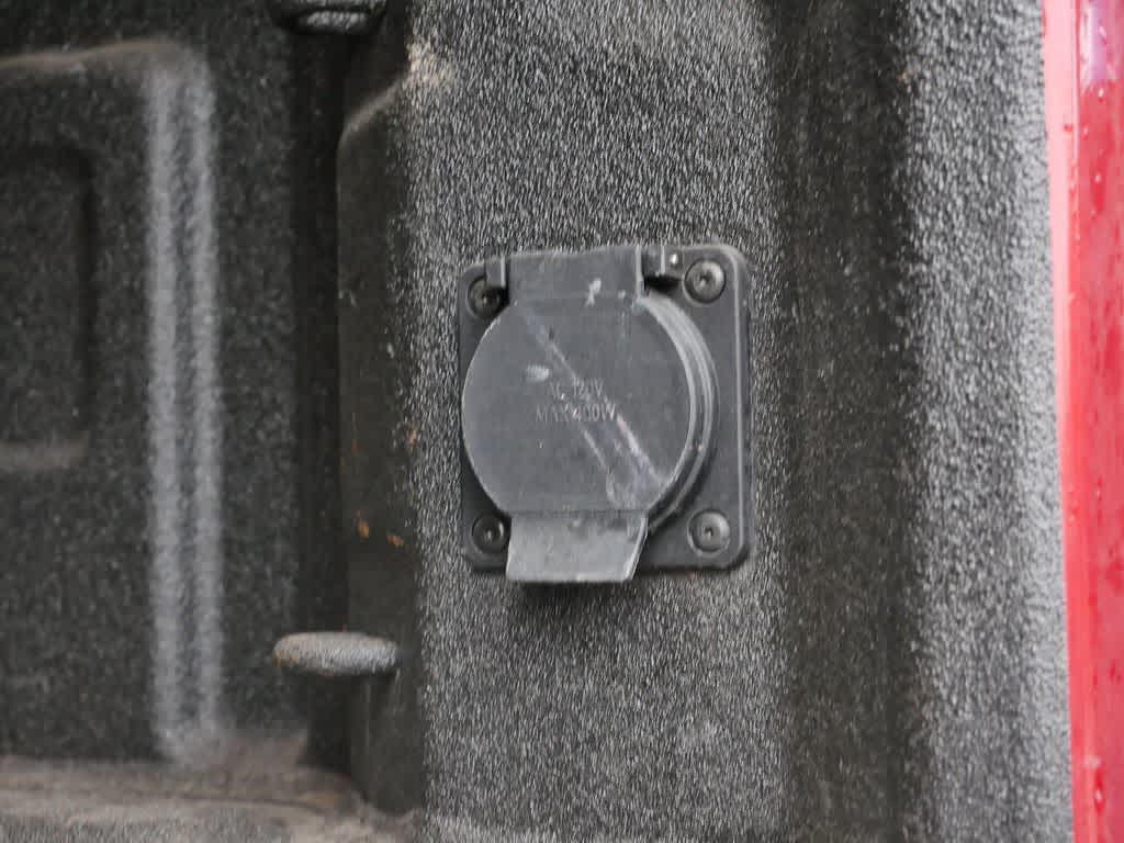 used 2022 GMC Sierra 1500 car, priced at $47,828