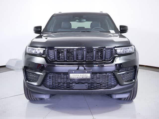 new 2024 Jeep Grand Cherokee car, priced at $44,274