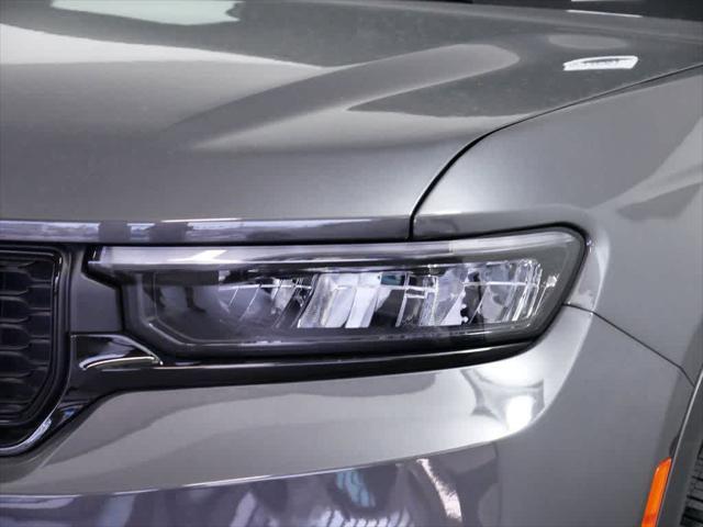 new 2024 Jeep Grand Cherokee car, priced at $45,612