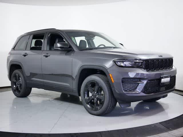 new 2024 Jeep Grand Cherokee car, priced at $46,276