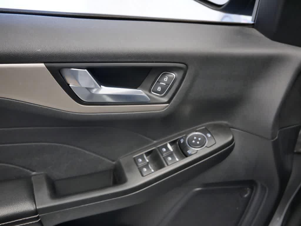 used 2022 Ford Escape car, priced at $20,987