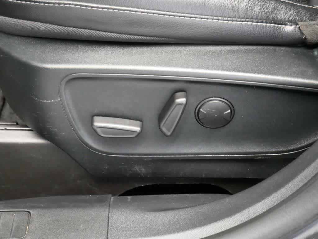 used 2022 Ford Escape car, priced at $20,987