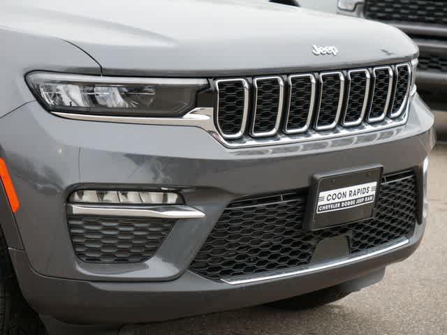 new 2025 Jeep Grand Cherokee car, priced at $48,820