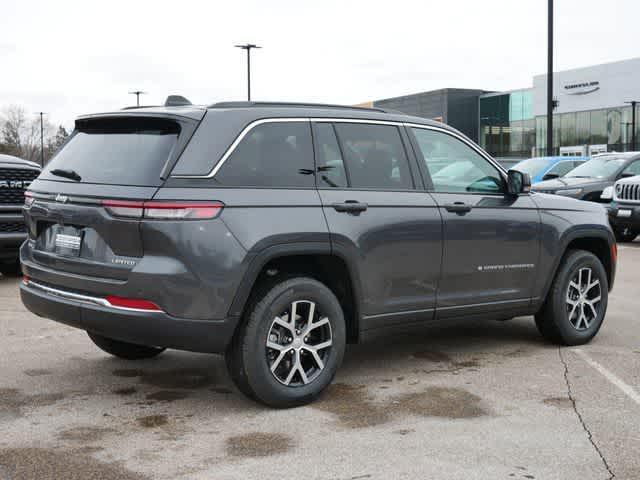 new 2025 Jeep Grand Cherokee car, priced at $48,820