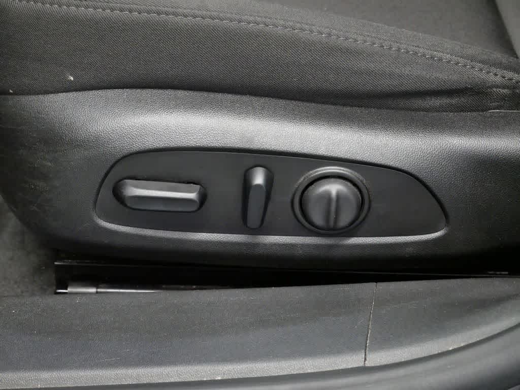 used 2020 Chevrolet Malibu car, priced at $16,959