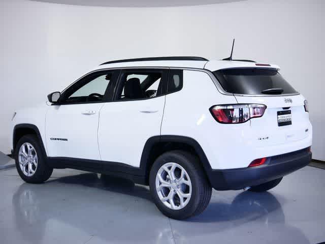 new 2024 Jeep Compass car, priced at $29,999